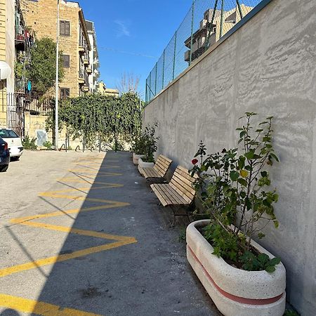 Hotel Go Go House à Palerme Extérieur photo