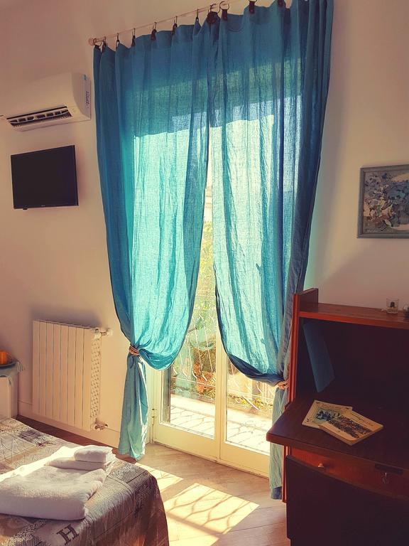 Hotel Go Go House à Palerme Extérieur photo